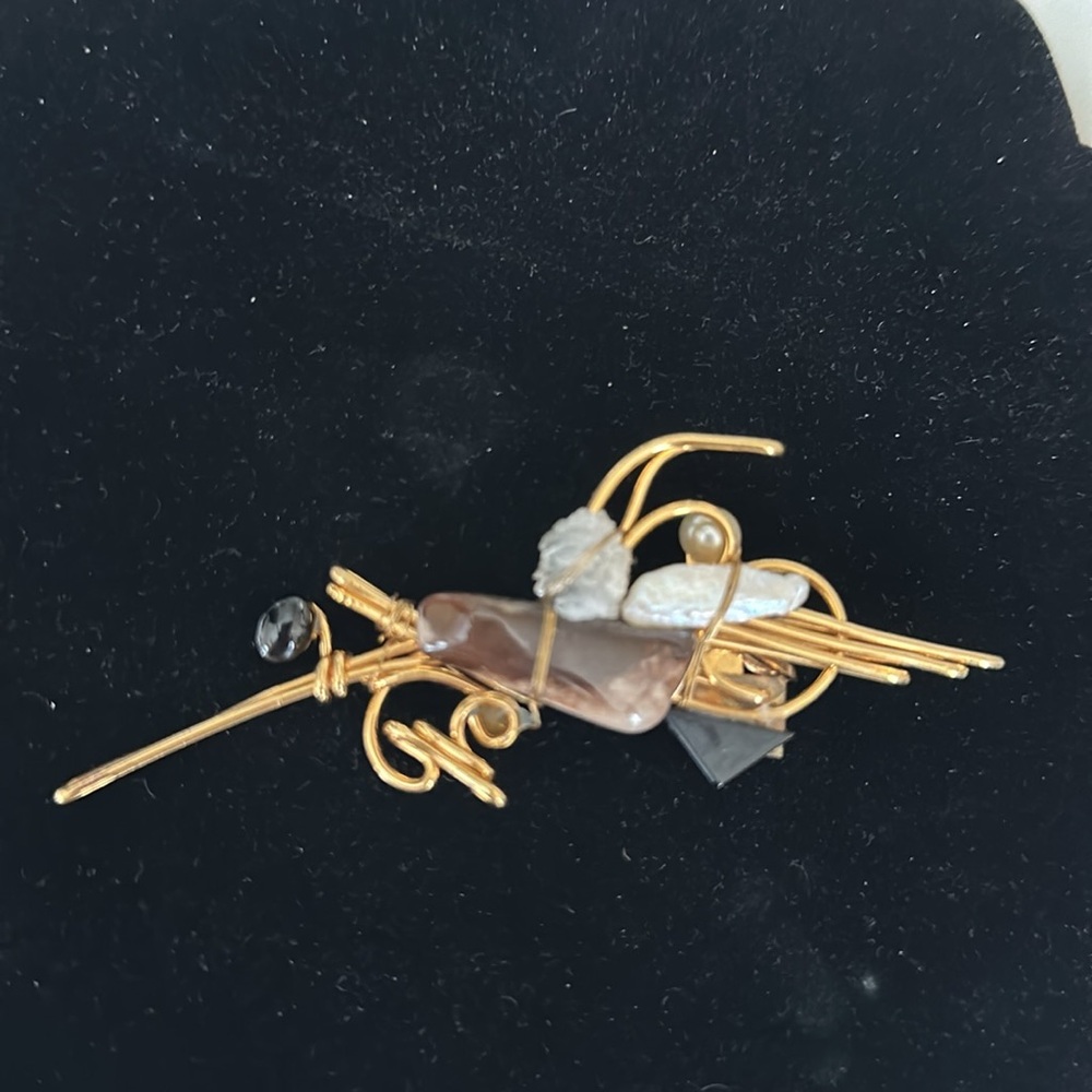 Custom Brooch I Did Not Get It Tested Has Semi Pr… - image 1